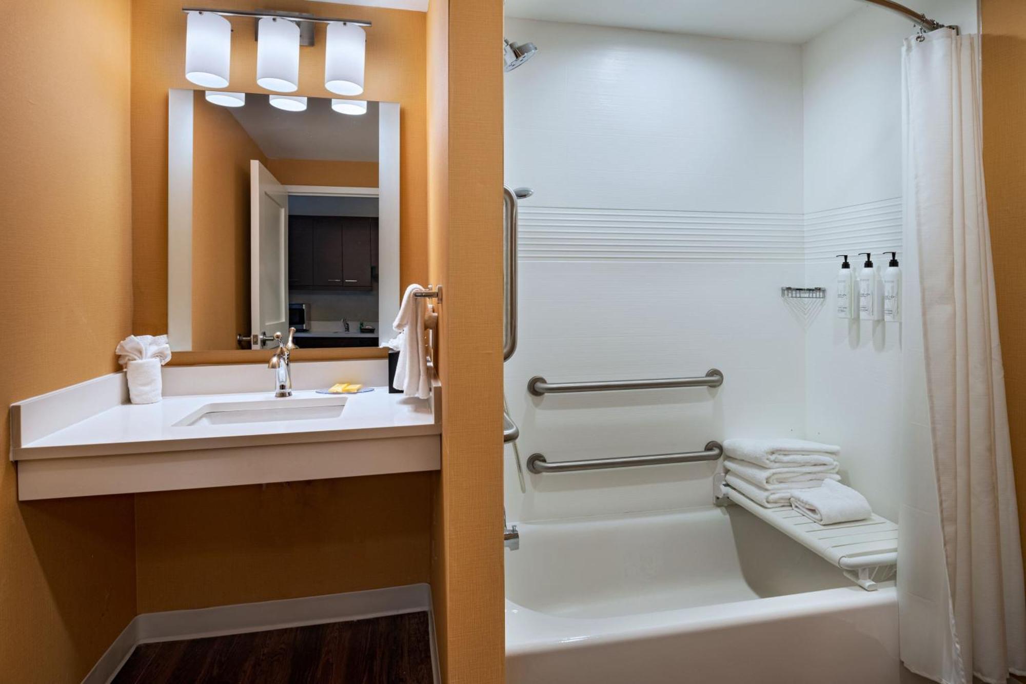 Towneplace Suites By Marriott Edgewood Aberdeen Belcamp Экстерьер фото